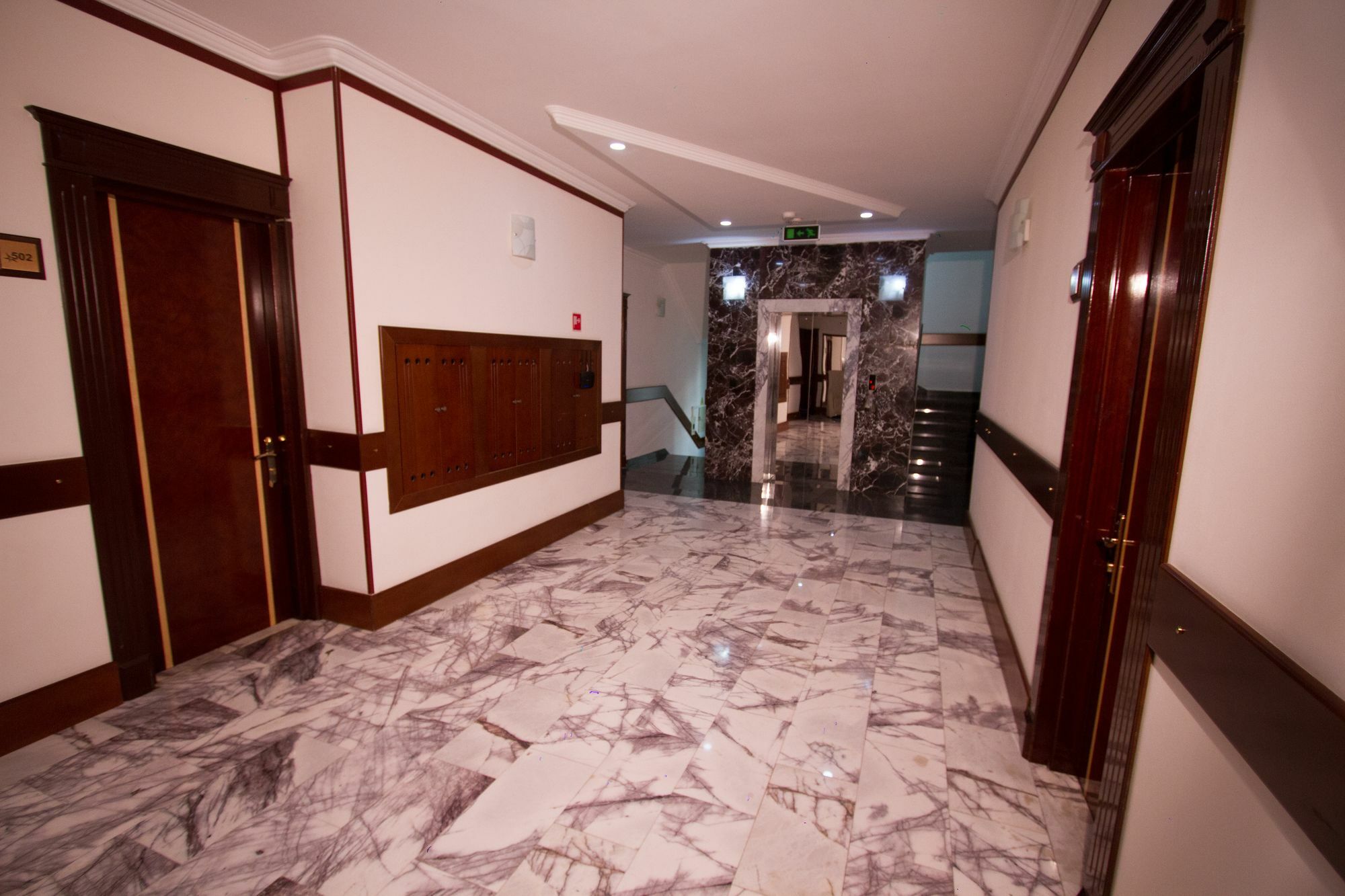 Baku Inn Hotel Εξωτερικό φωτογραφία